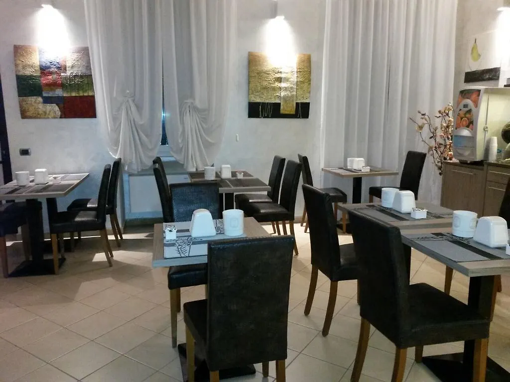 Hotel Brenta Milano Milan